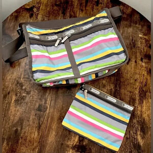 SET: LeSportsac | ladies nylon crossbody handbag + pouch.
